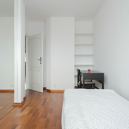 Shortstaypoland Wolnosc Warsaw Luaran gambar