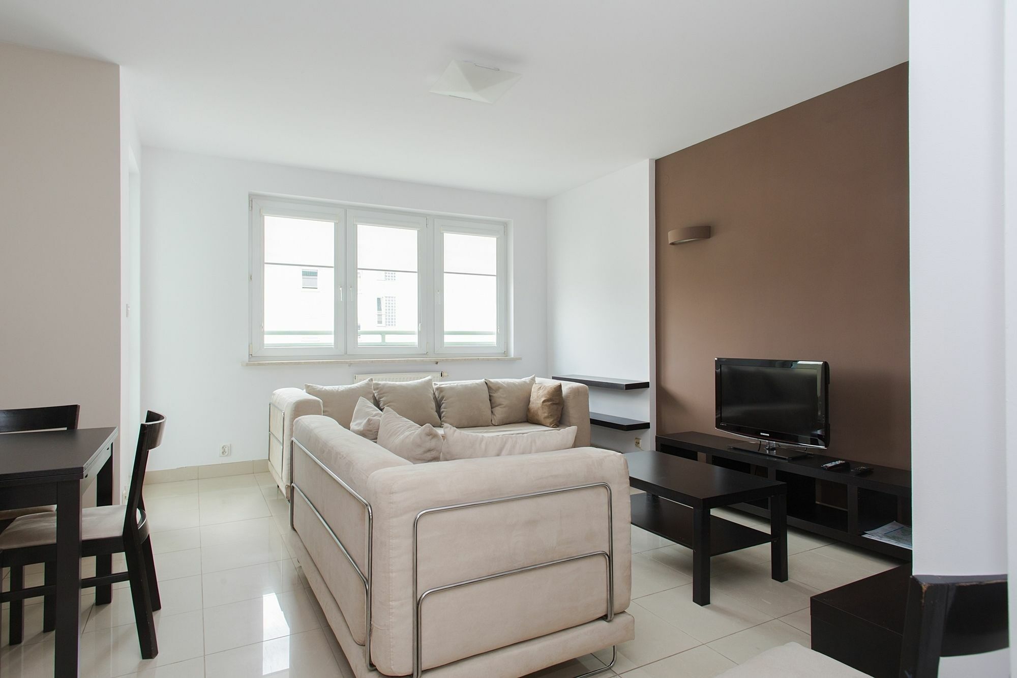 Shortstaypoland Wolnosc Warsaw Luaran gambar